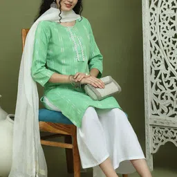 Jompers Women Regular Thread Work Kurta with Palazzos & With Dupatta image 4