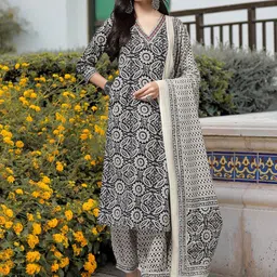Moda Rapido Floral Printed V-Neck Straight Kurta with Trousers & Dupatta-11