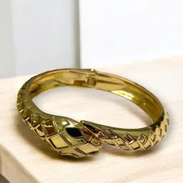 AARTISAI Gold-Plated Cuff Bracelet-image-4