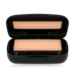 Makeup Studio Compact Powder Make-Up 3 in 1 Beige 10 gm image 1