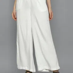 Allen Solly Off-White Mid Rise Parallel Trousers-picture-27