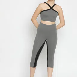 Wearjukebox V-Neck Bra With Leggings Co-Ords-15