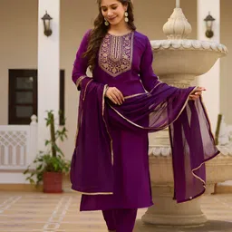 KOTRONS Women Ethnic Motifs Embroidered Kurta with Trousers & Dupatta-picture-11