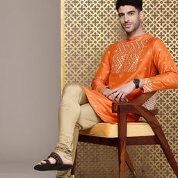 House of Pataudi Floral Printed Mandarin Collar Sequinned Jashn Kurta with Churidar-picture-1