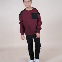 Kiddopanti Fleece Full Sleeves Pocket Detailed Cut & Sew Sweatshirt With Solid Jeans Set - Maroon & Black-picture-36