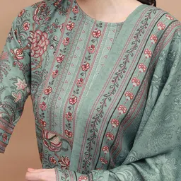 Vishudh Floral Printed Kurta with Trousers & Dupatta image 2