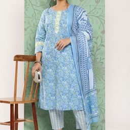 Yufta Plus Size Floral Printed Thread Work Pure Cotton Kurta with Trousers & With Dupatta-image-47