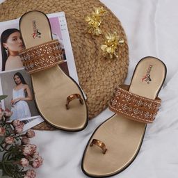 TWINSSHOE Women Embellished Party Block Sandals-46