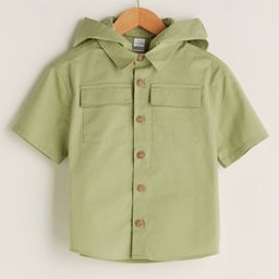 LC Waikiki Half Sleeves Solid Hooded Shirt - Green-image-43
