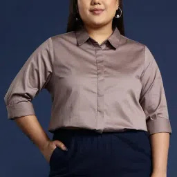 Hancock Mauve Cotton Regular Fit Shirt-image-75