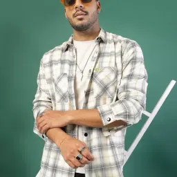 Rigo White Loose Fit Checks Shacket-image-31
