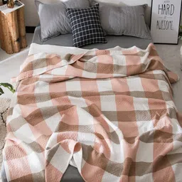 JC HOME White & Peach-Coloured Checked AC Room 350 GSM Double Bed Quilt-image-75
