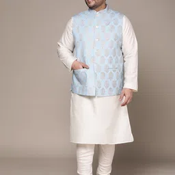 KISAH PLUS Men Plus Size Kurta & Churidar With Nehru Jacket image 5