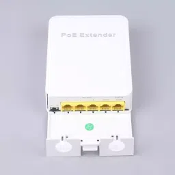 MakWorld PoE Extender Switch 10/100 Mbps 1 Input & 4 Output for CCTV Camera, White image 2