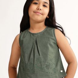 Blue Giraffe Girls Round Neck A-Line Top-image-94