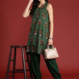 Anouk Floral Printed Kurta with Salwar-picture-1