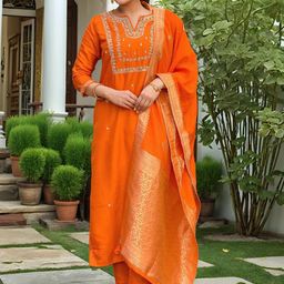 Moda Rapido Floral Embroidered Notch Neck Beads & Stones Kurta With Trousers & Dupatta-picture-24