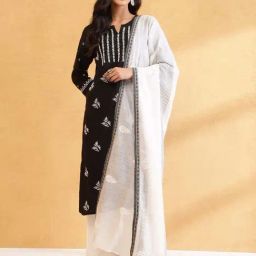 Fabindia White Embroidered Dupatta-17