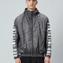 Bewakoof Men Grey Nylon Loose Fit Print Casual Jacket-picture-28