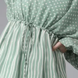 Juniper Sage Green Stripes Printed Georgette High-Low Tunic & Inner With Drawstring At Waist image 4