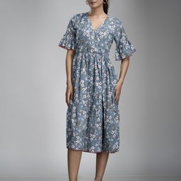 KRISS-CROX Floral Print Flared Sleeve Georgette Fit & Flare Dress-image-65