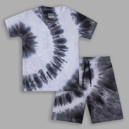 Unicorns Half Sleeves Tie Dye Tee With Coordinating Shorts Night Suit - Black & White-image-63