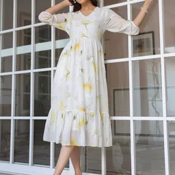 Janasya Floral Printed Tiered Ethnic Dress-image-68