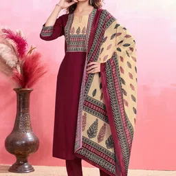 MOJILAA Women Ethnic Motifs Printed Regular Beads and Stones Kurta with Trousers & With Dupatta-picture-39