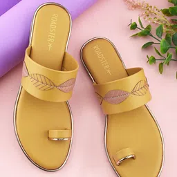 The Roadster Lifestyle Co Women Printed One Toe Flats-image-10