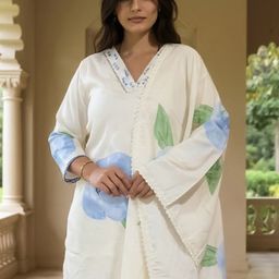 Indo Era Women Floral Printed Linen Kurta with Trousers & Dupatta-picture-24