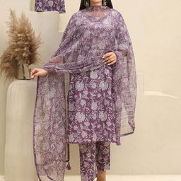 DIVASTRI Women Floral Printed Regular Beads and Stones Kurta with Trousers & Dupatta-image-59