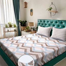 KLOTTHE Pink & blue Geometric Printed 300 TC Fitted Double King Bedsheet & 2 Pillow Cover-image-22