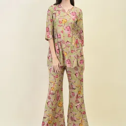 Shree Floral Printed Round Neck Three-Quarter Sleeves Tunic With Trouser-image-67