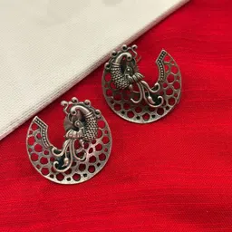 Niska Silver-Plated Peacock Shaped Drop Earrings-picture-28
