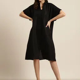 Qurvii Solid Cotton Slub Kimono Sleeve Oversized Shirt Dress-image-8