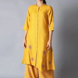 W Women Yellow Floral Print Rayon A-Line Kurta With Parallel Pant-image-4