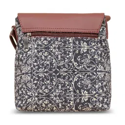 ZOUK Black Printed Cross Body Bag image 5