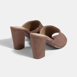 LEMON & PEPPER Suede Block Mules image 2