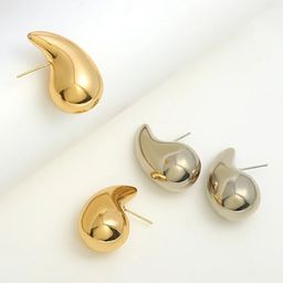 Softwrap Teardrop Shaped Studs Earrings image 4