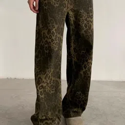 StyleCast x Revolte Men Printed Easy Wash Cargos Trousers-picture-48