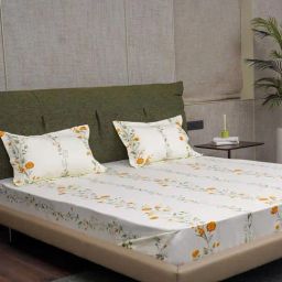 Urban Space Serene Yellow Cotton 200 TC King Fitted Bedsheet With Pillow Covers-picture-23