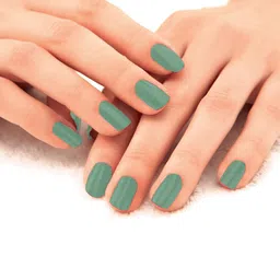 Lakme 9 to 5 Primer + Gloss Nail Colour - Green Pistachio - 6ml image 5