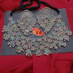 Sangria Stones Studded & Beaded Jewellery Set-image-62