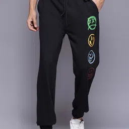 FLYNOFF Men Relaxed Loose Fit Easy Wash Joggers Trousers-image-5
