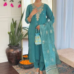 Moda Rapido Women Ethnic Motifs Embroidered Kurta with Trousers & Dupatta-image-87