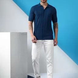 Kveto style redefined Men Regular Fit Checked Casual Shirt-image-79