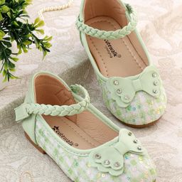 Cute Walk by Babyhug Velcro Closure Bellies With Bow Applique- Green-image-93