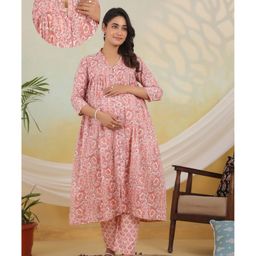 Ikk Kudi by Seerat Cotton Woven Three Fourth Sleeves Floral Printed Kurta With Nursing Access & Coordinating Pant Set - Peach-image-4