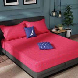 Nautica Northsail Red & Blue 150 TC Cotton King Bedsheet with 2 Pillow Covers-image-79