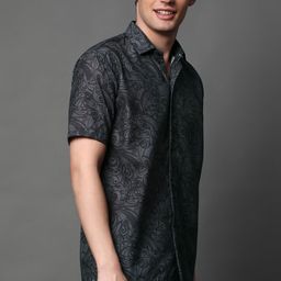 Metronaut Men Relaxed Animal Printed Casual Shirt-image-54